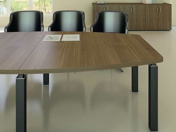 Столы для переговоров MEETING 3